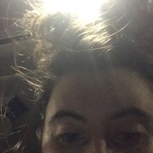 Meet your Posher, Juliana